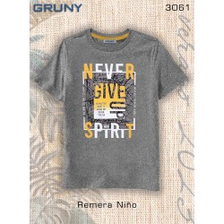 Remera never give up spirit...