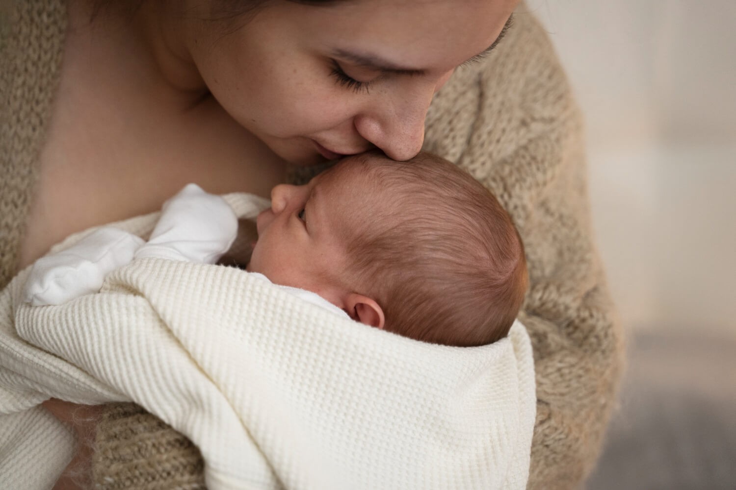 Consejos para visitar a un bebé recién nacido